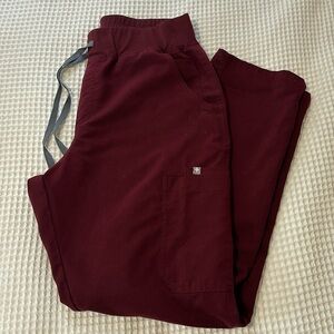 Figs Women’s Burgundy Straight Leg Scrub Pants